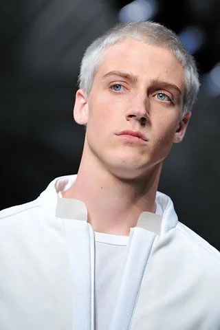 Look 1